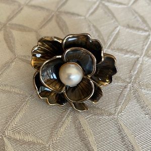 BANANA REPUBLIC Statement ring.  6.5.  NWOT